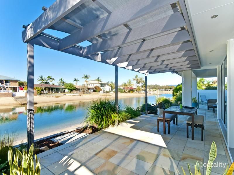 98 Parnki Pde, Palm Beach, QLD 4221