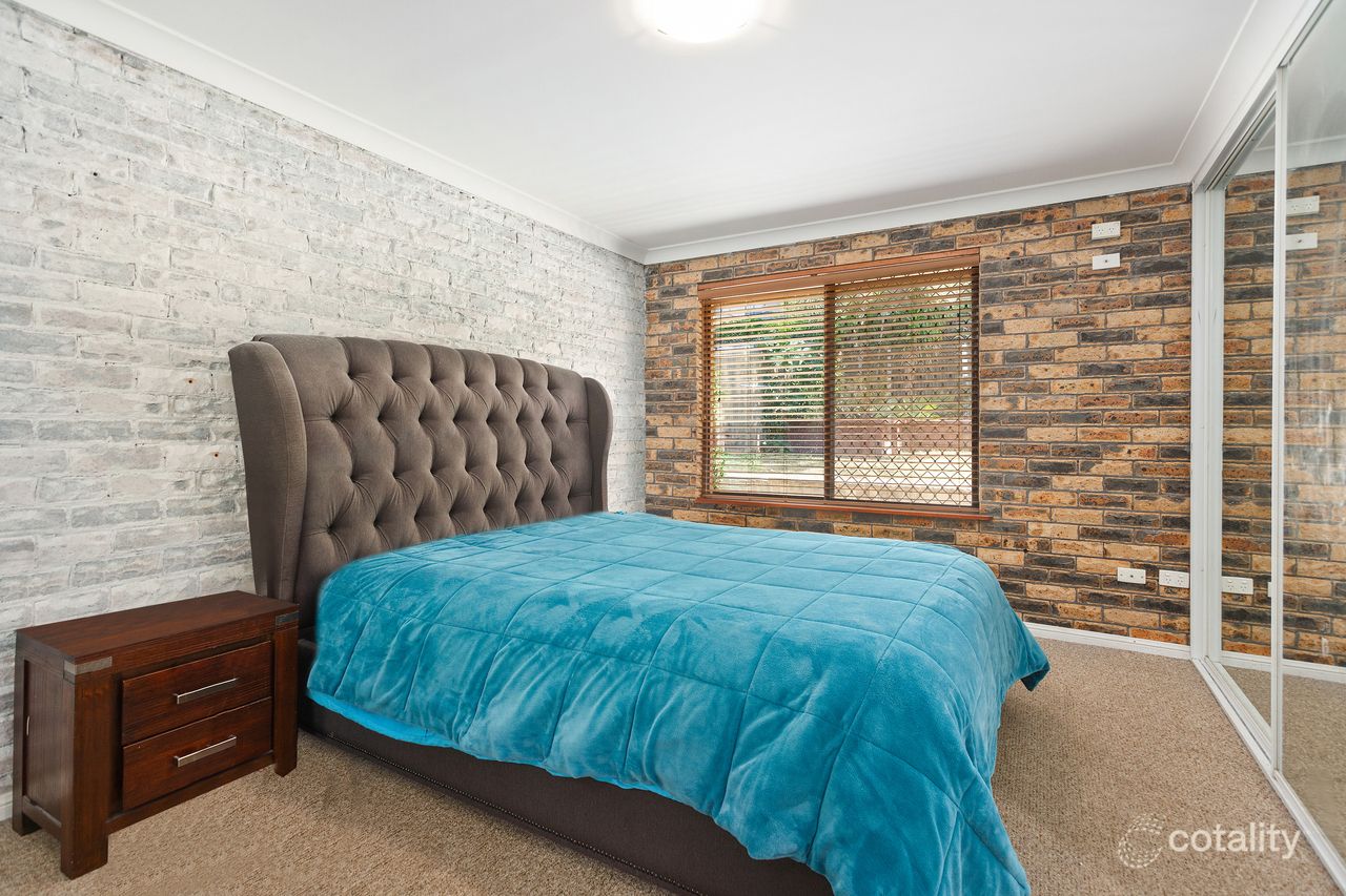 74 Hillside Dr, Albion Park, NSW 2527