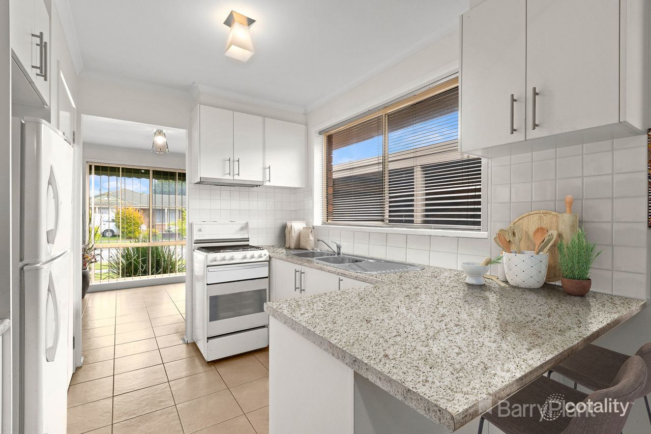 2a Madison Ave, Narre Warren, VIC 3805