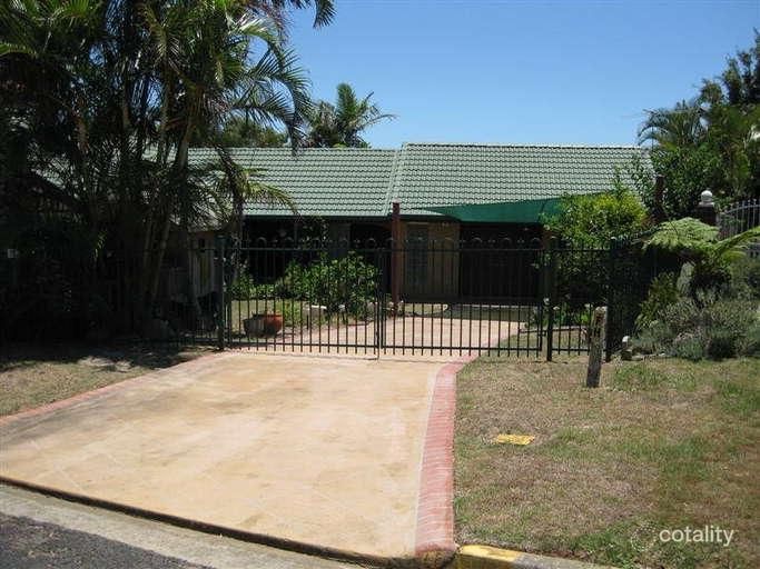 6 Arizonica Dr, Clontarf, QLD 4019