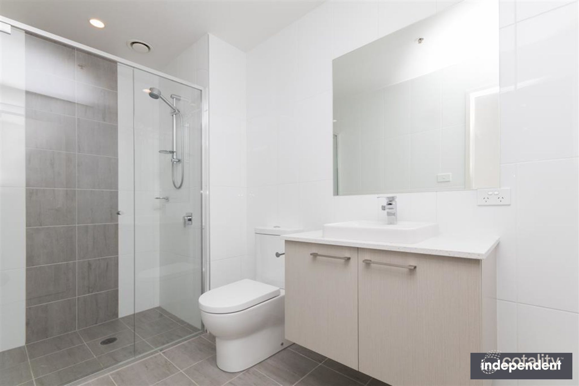 197/7 Irving St, Phillip, ACT 2606
