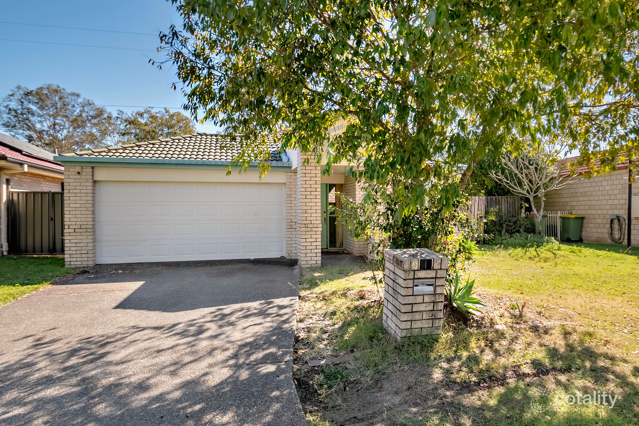 42 Allenby Dr, Meadowbrook, QLD 4131