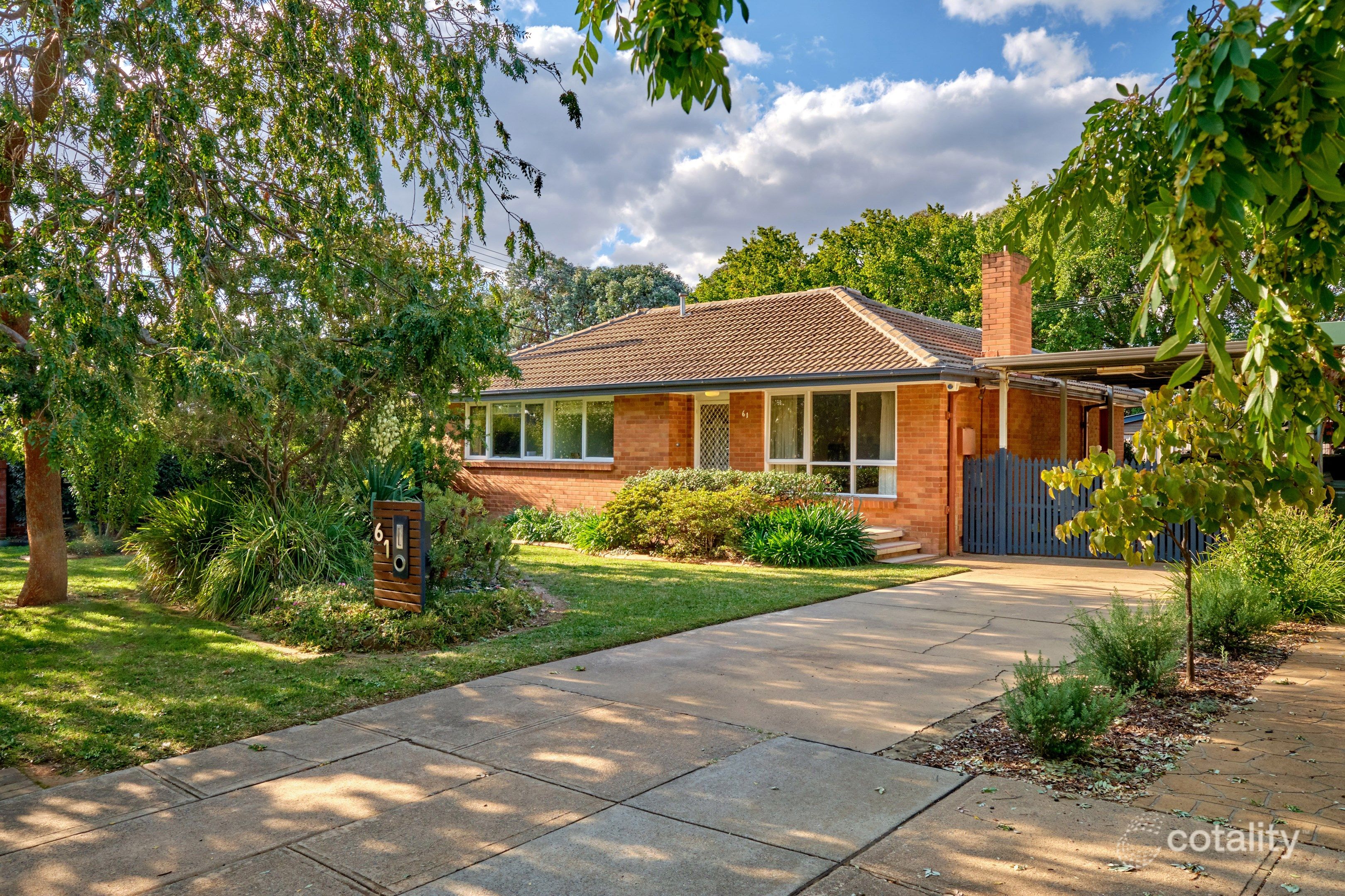 61 Piddington St, Watson, ACT 2602