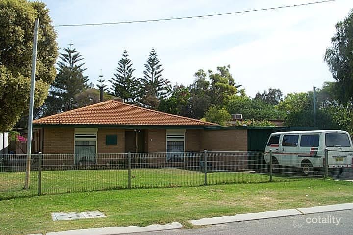 7 Indus Cl, Rockingham, WA 6168