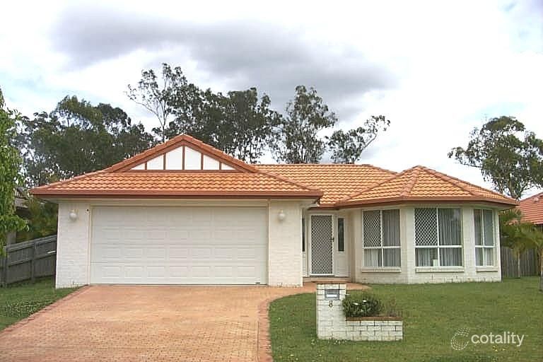 8 Dance Cres, Eight Mile Plains, QLD 4113