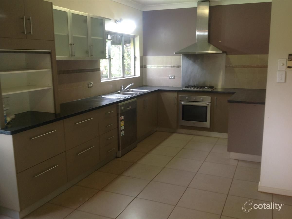 1 Booth Rd, Utchee Creek, QLD 4871