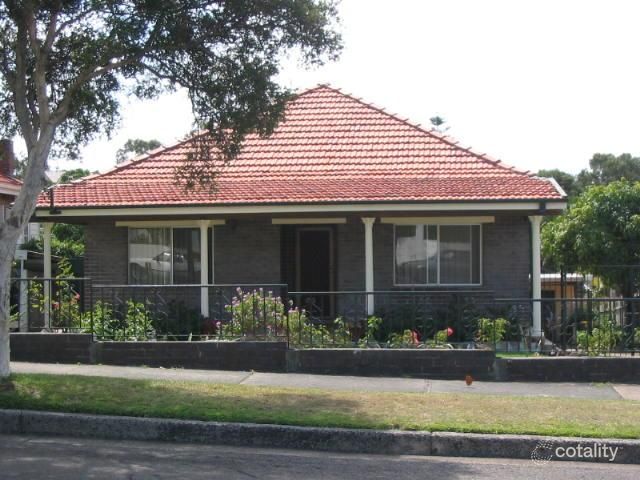 37 Hamel Cres, Earlwood, NSW 2206
