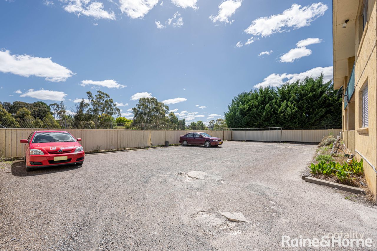 2/10 Albion St, Goulburn, NSW 2580