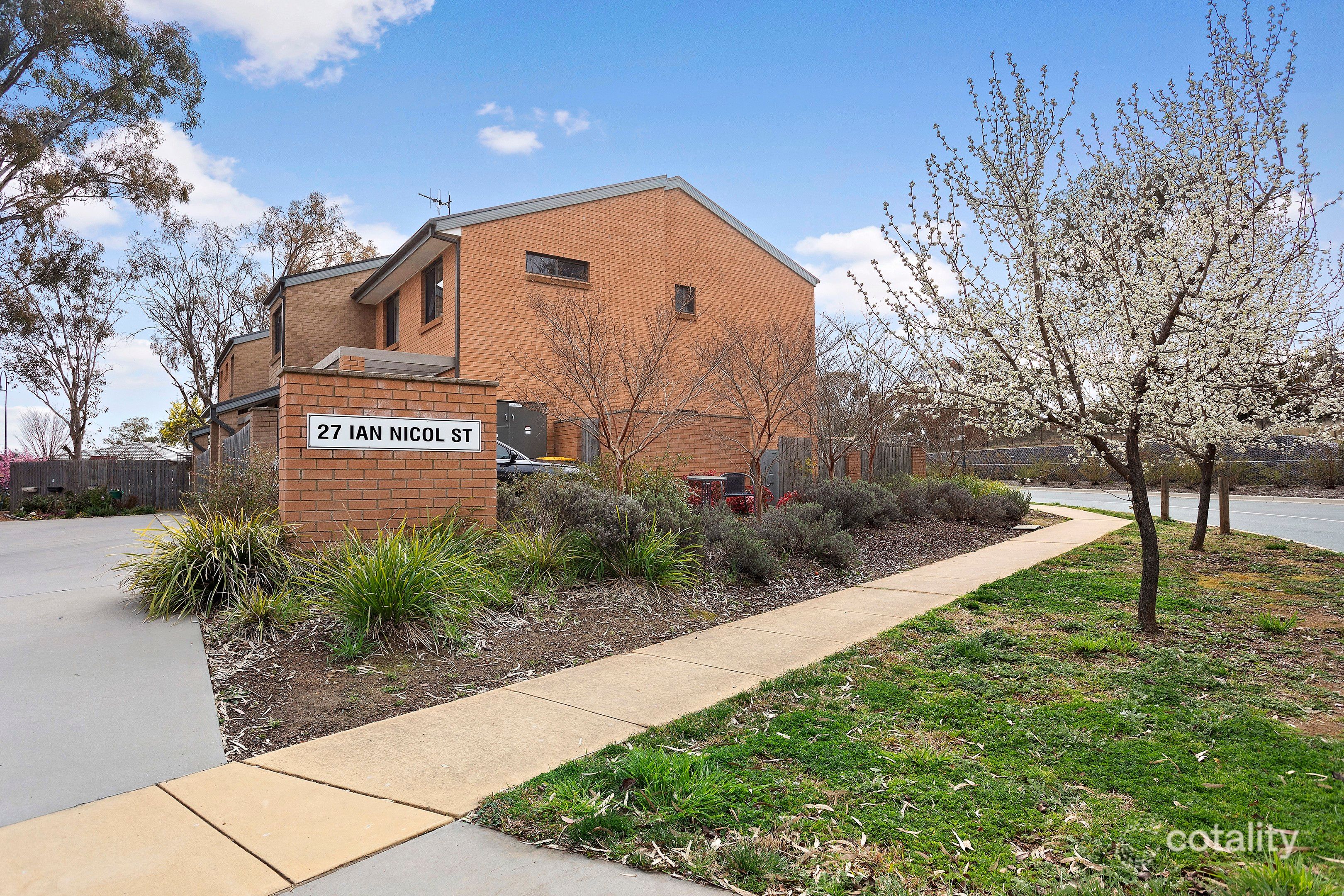 3/27 Ian Nicol St, Watson, ACT 2602