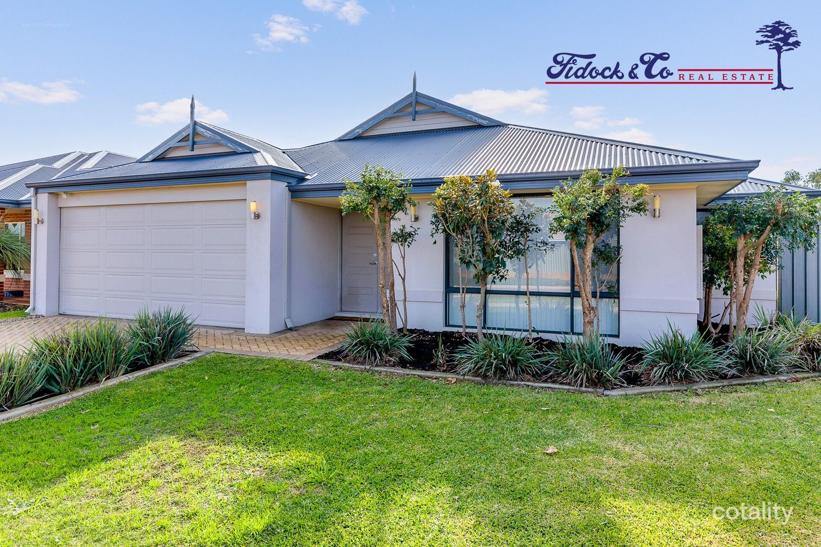 60 Colesbrook Dr, Byford, WA 6122