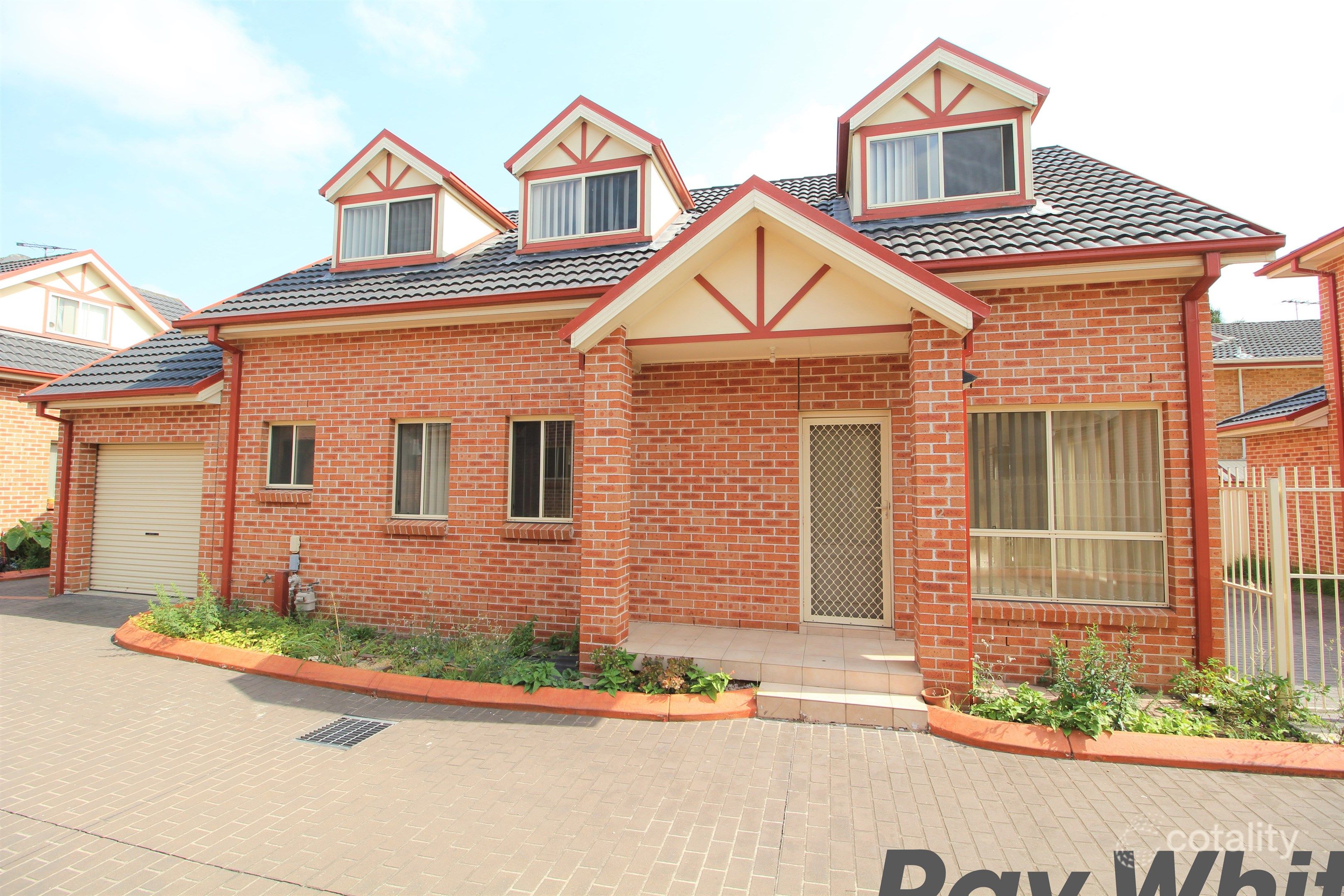 2/15 Orchard Rd, Bass Hill, NSW 2197