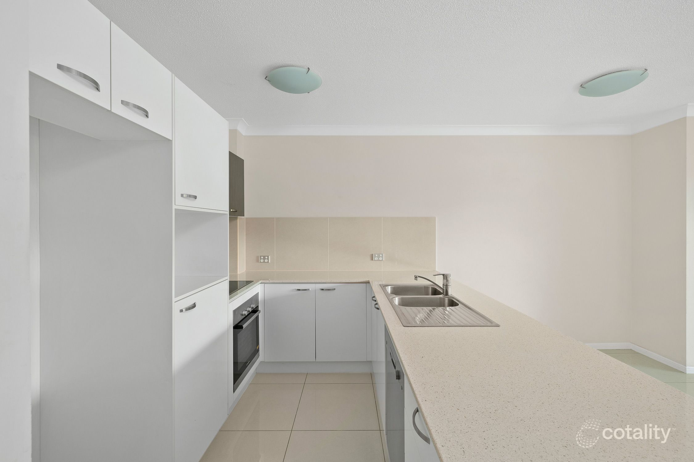 53/29-33 Juers St, Kingston, QLD 4114