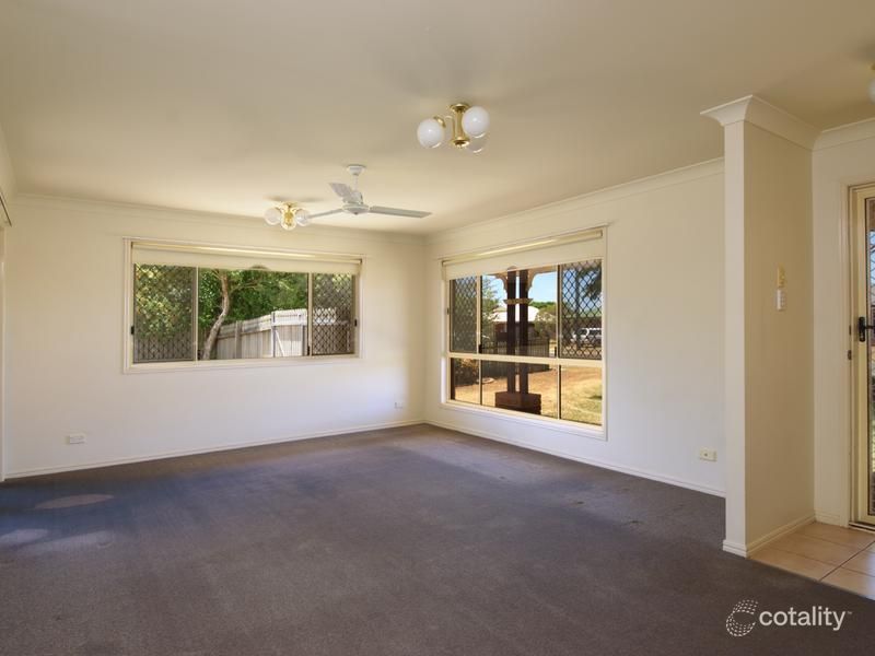 29 Joseph St, Oakey, QLD 4401