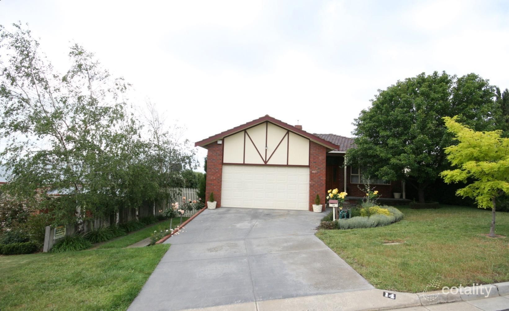 14 Henderson Dr, Wandana Heights, VIC 3216