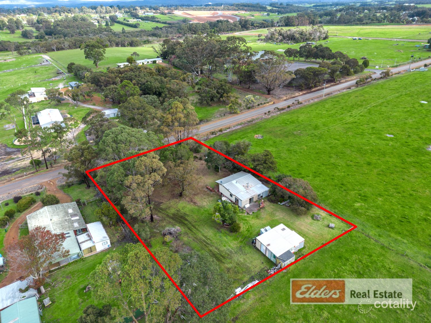 270 Lancaster Rd, Mckail, WA 6330