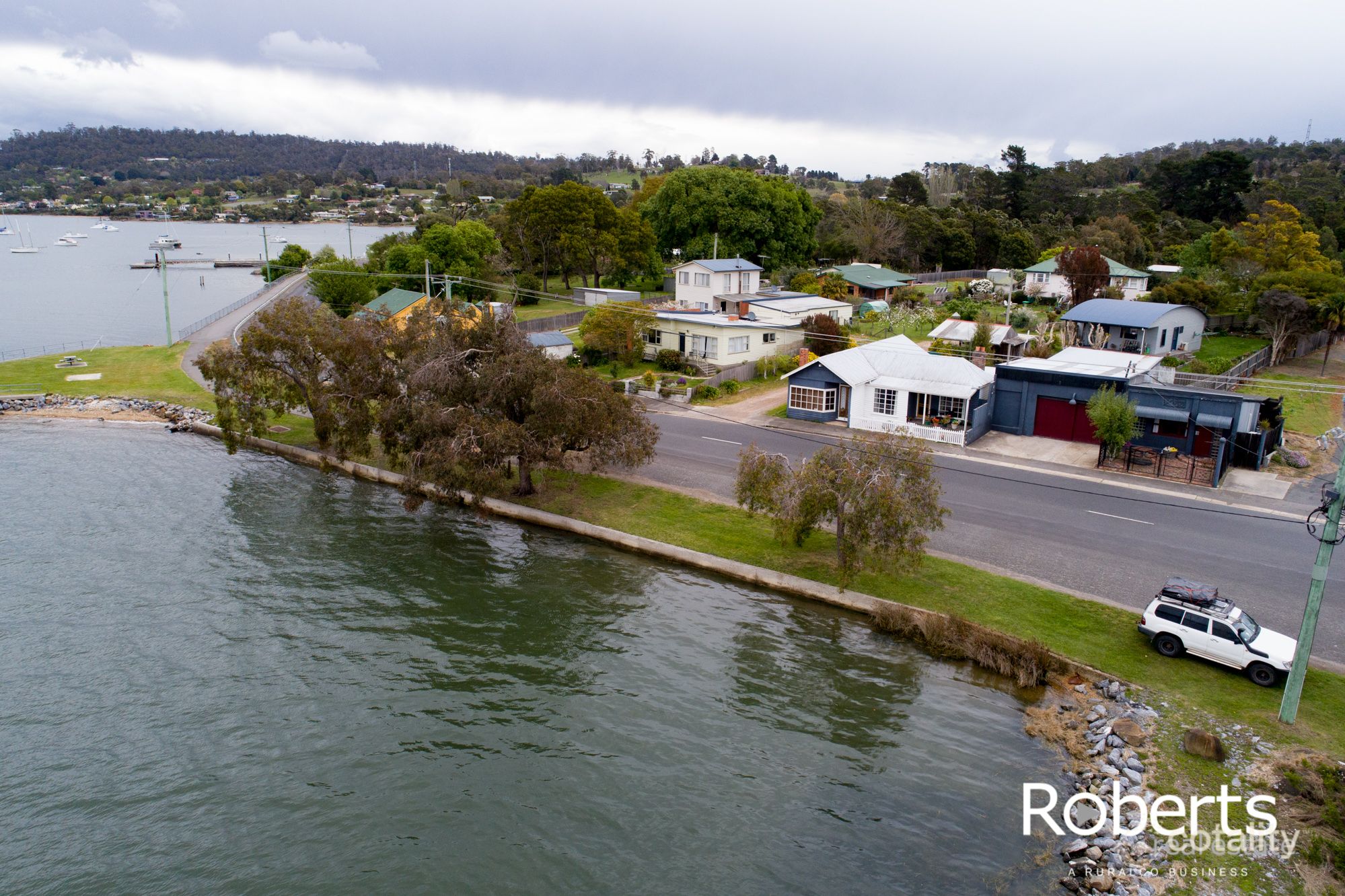 279 Gravelly Beach Rd, Gravelly Beach, TAS 7276