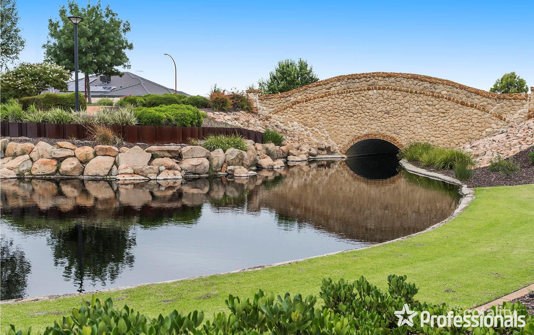 11 Linkwater Pass, Southern River, WA 6110