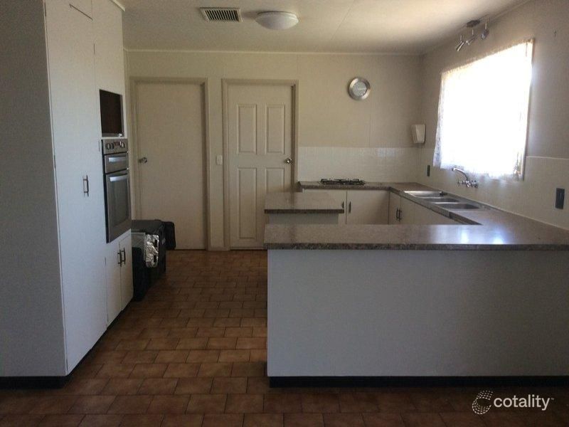 15 Short St, Winston, QLD 4825