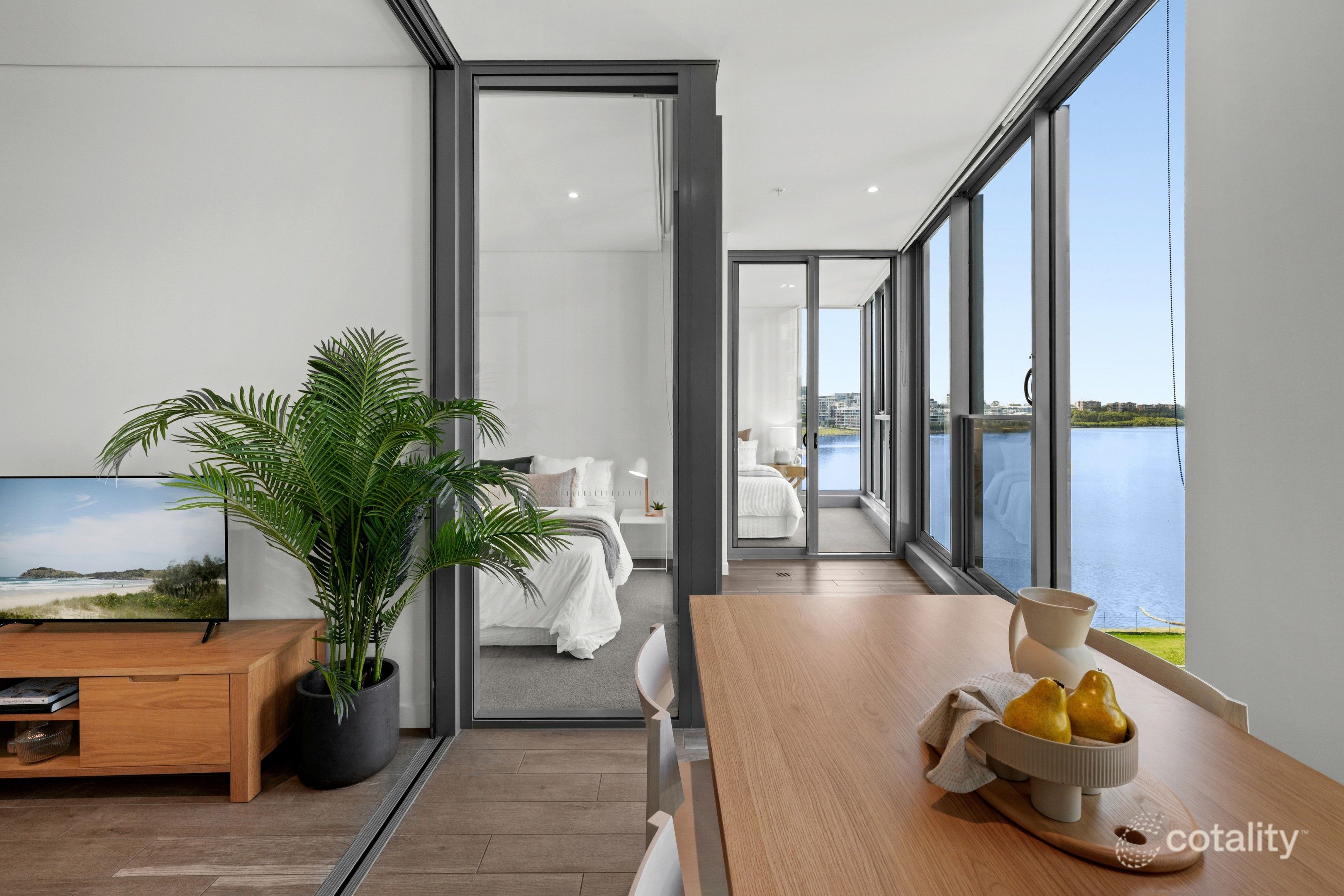 611/3 Foreshore Pl, Wentworth Point, NSW 2127