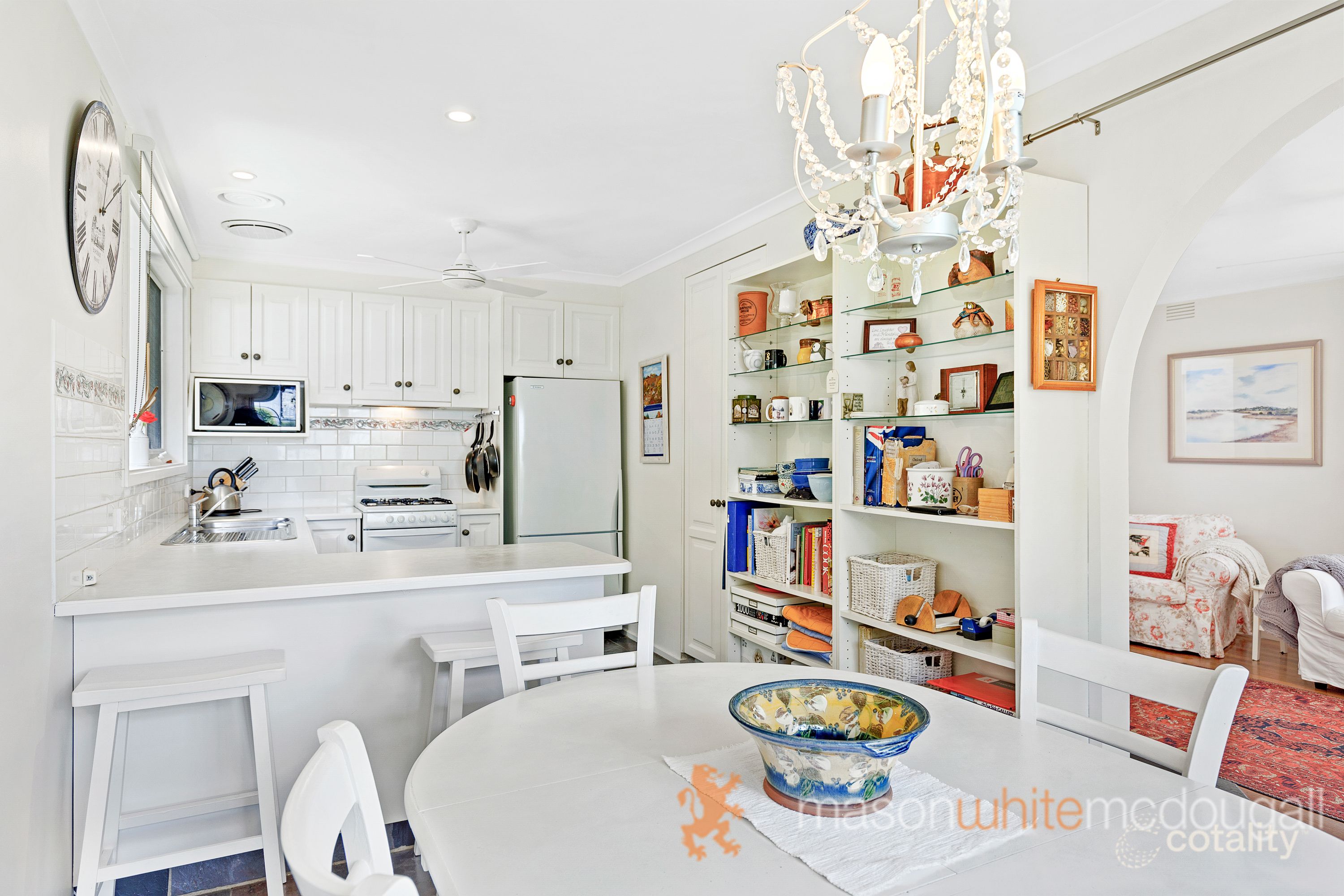 35 Cherry Tree Rd, Hurstbridge, VIC 3099