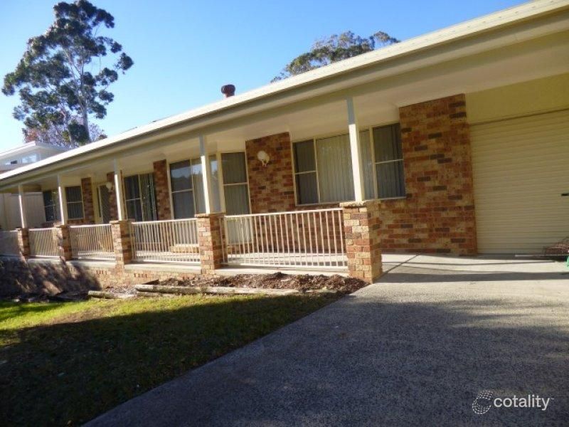 25 Patrick Cres, Saratoga, NSW 2251