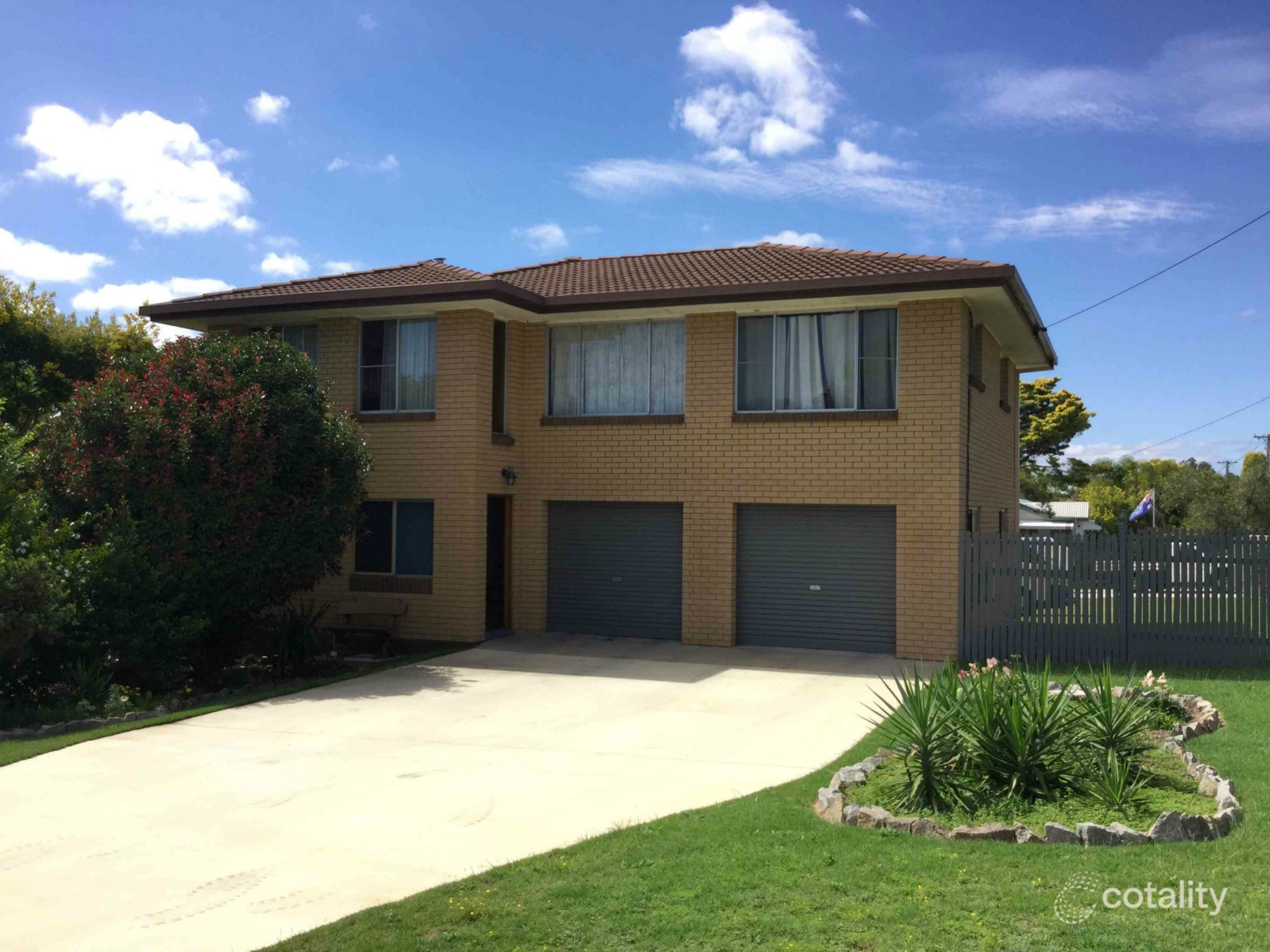 8 Redgwell St, Warwick, QLD 4370