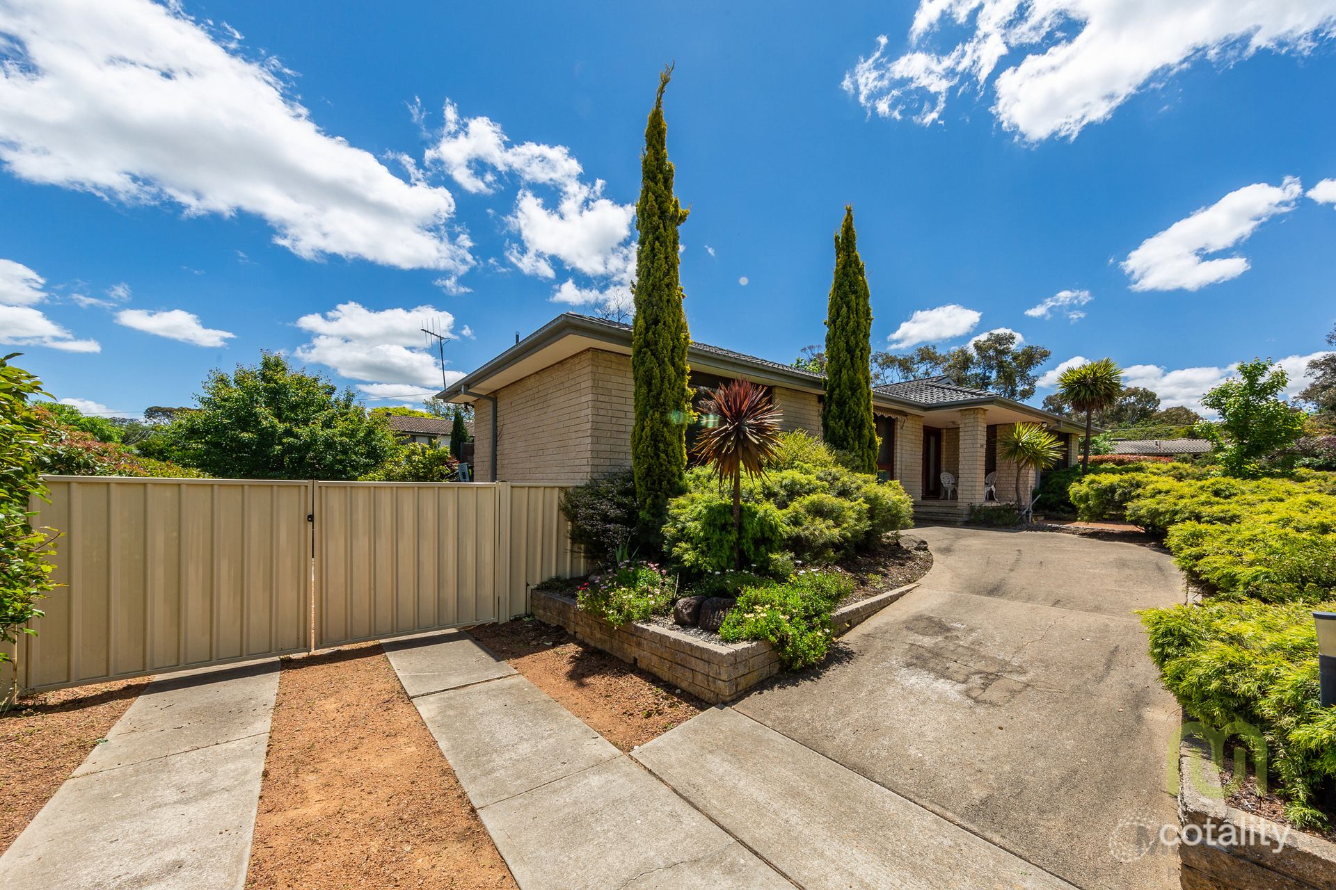 14 Saville Cl, Melba, ACT 2615