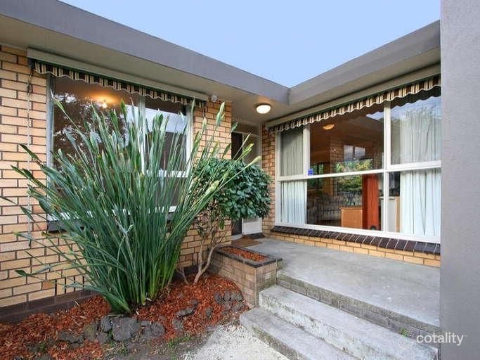 56 Wave Ave, Mount Waverley, VIC 3149