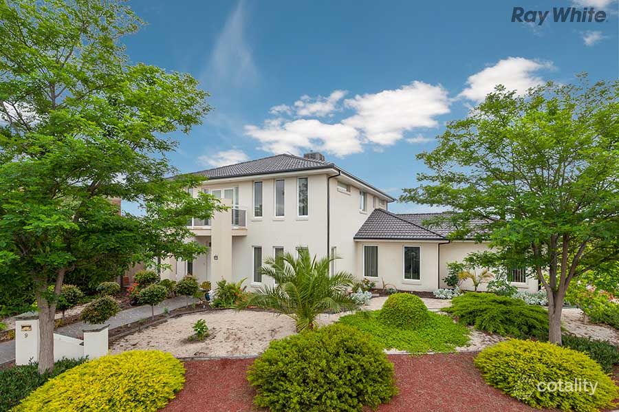 9 Hindmarsh Way, Taylors Hill, VIC 3037