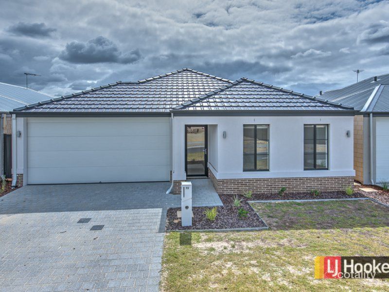 90 Sapphire Dr, Treeby, WA 6164
