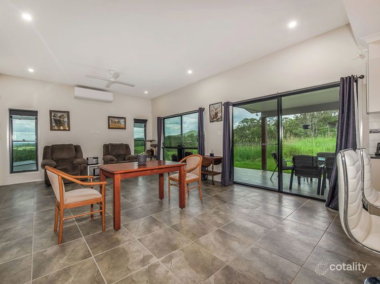 2 James Whalley Dr, Burnside, QLD 4560