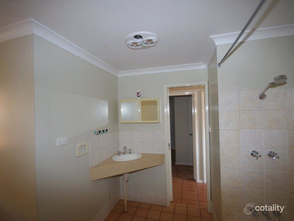 3/6 Nardoo Loop, Newman, WA 6753