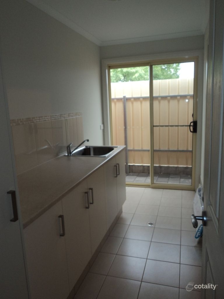 2a Madge St, Blair Athol, SA 5084