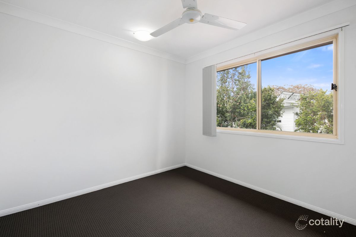 2/8 Koala Rd, Moorooka, QLD 4105