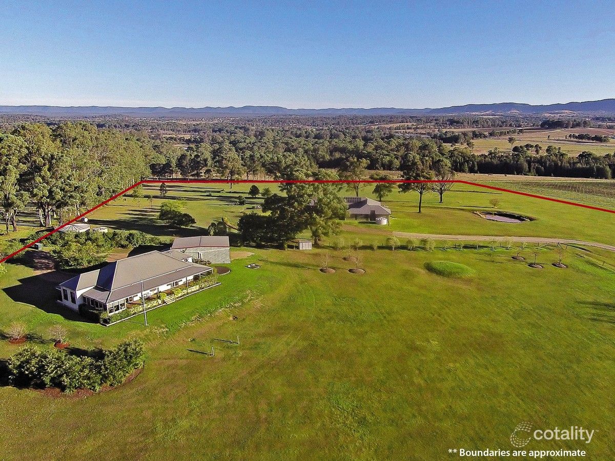 18 Londons Rd, Lovedale, NSW 2325