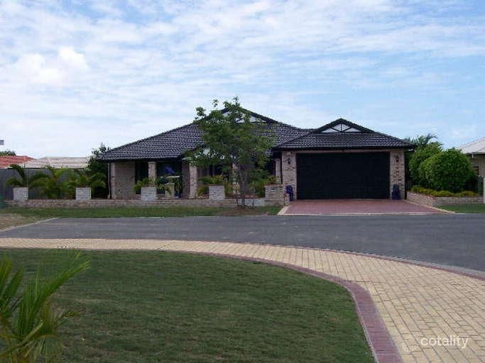 11 Doyle Ct, Sandstone Point, QLD 4511