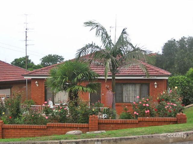 23 First Ave N, Warrawong, NSW 2502