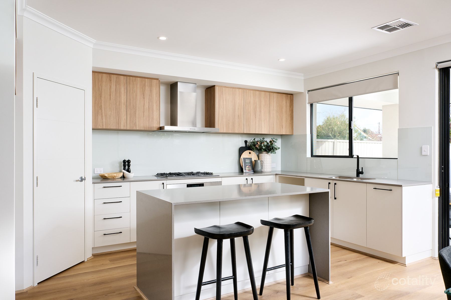 17a Francis Ave, Karrinyup, WA 6018