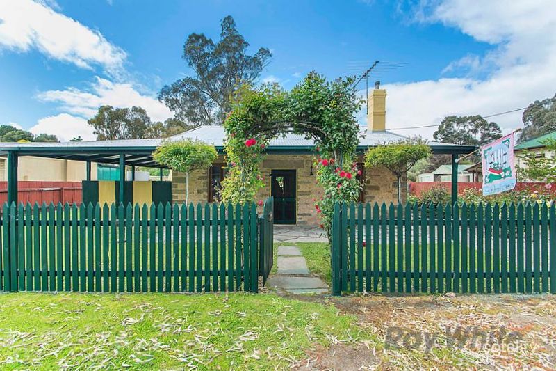 4 Frederick Pl, Auburn, SA 5451