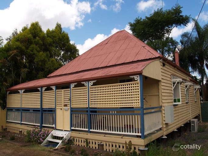 11 Flint St, North Ipswich, QLD 4305