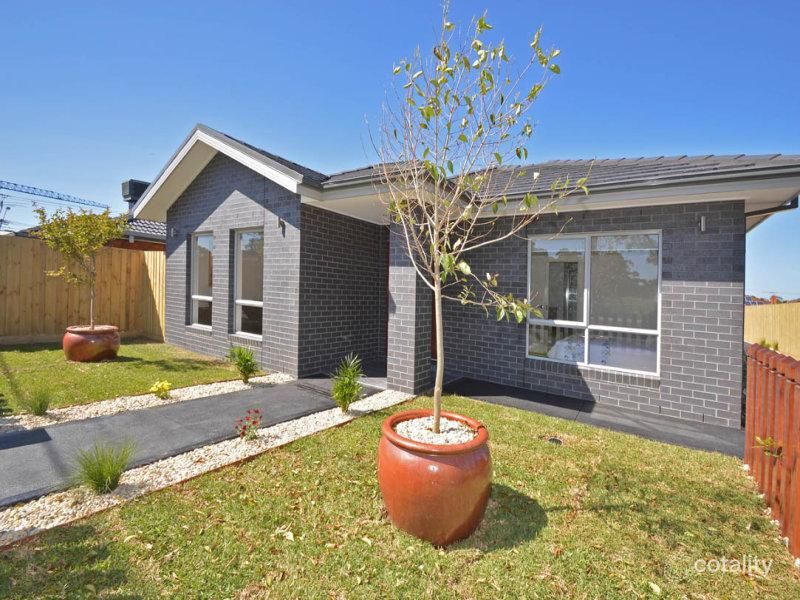 1/1 Rhodes Pde, Pascoe Vale, VIC 3044