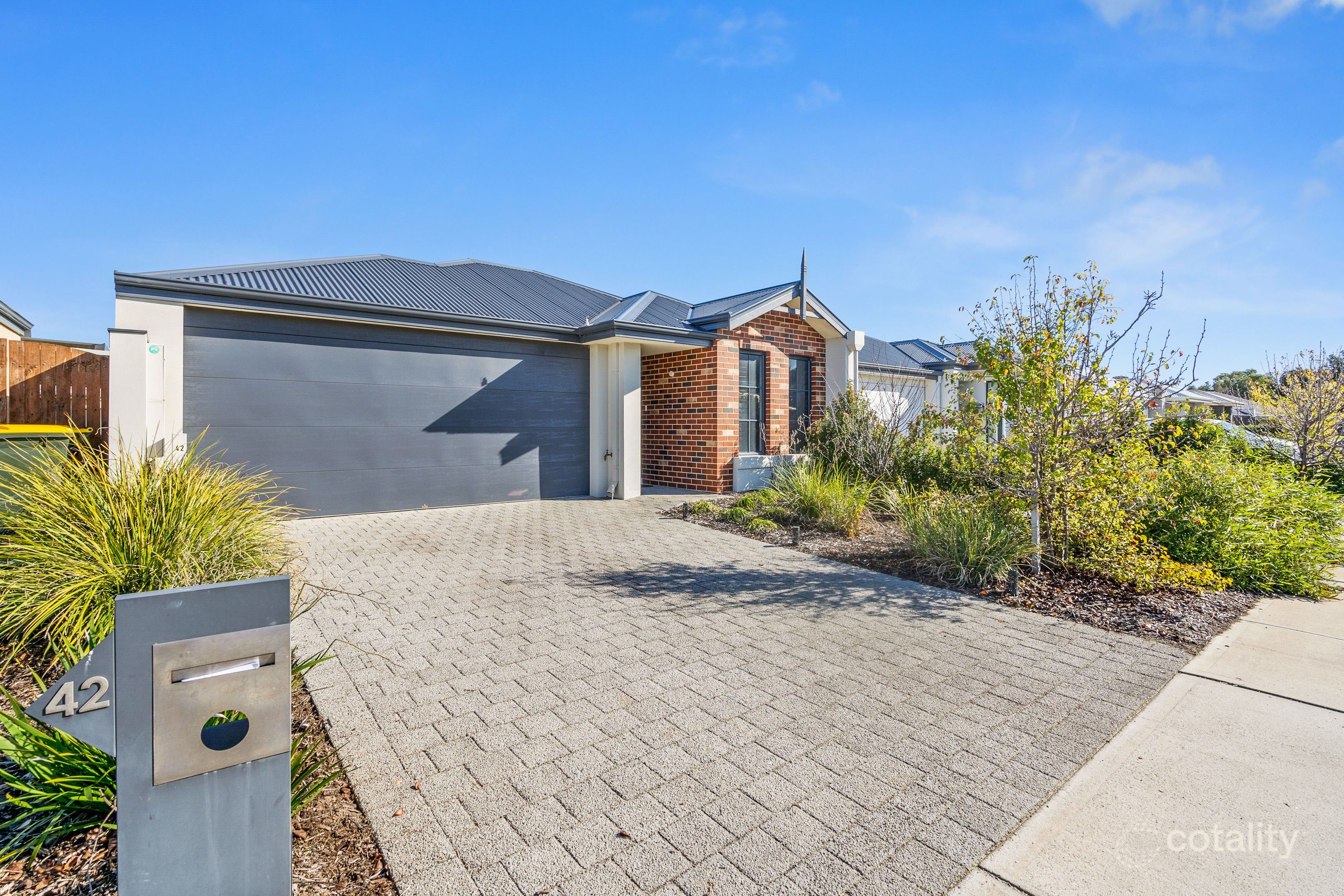42 Laylock Ave, Aveley, WA 6069