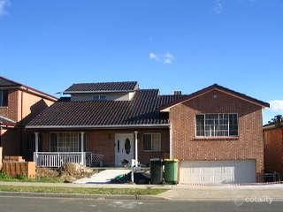 15 Wagstaff St, Edensor Park, NSW 2176