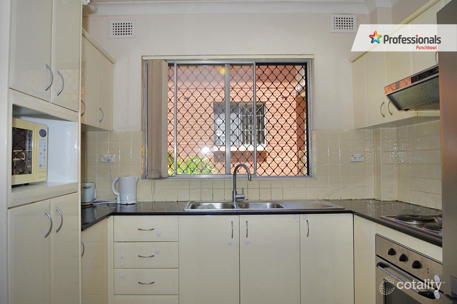 1/112 Rossmore Ave, Punchbowl, NSW 2196