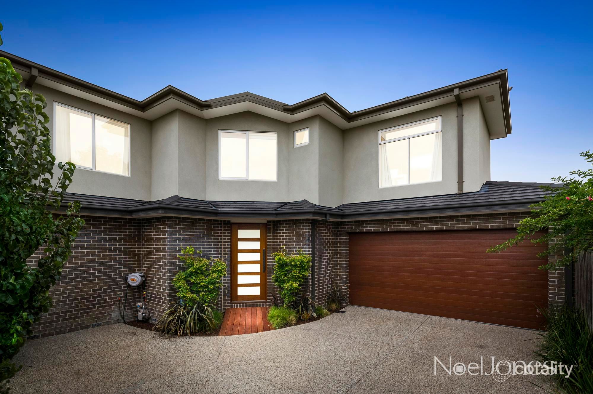 2/16 Sussex St, Blackburn North, VIC 3130