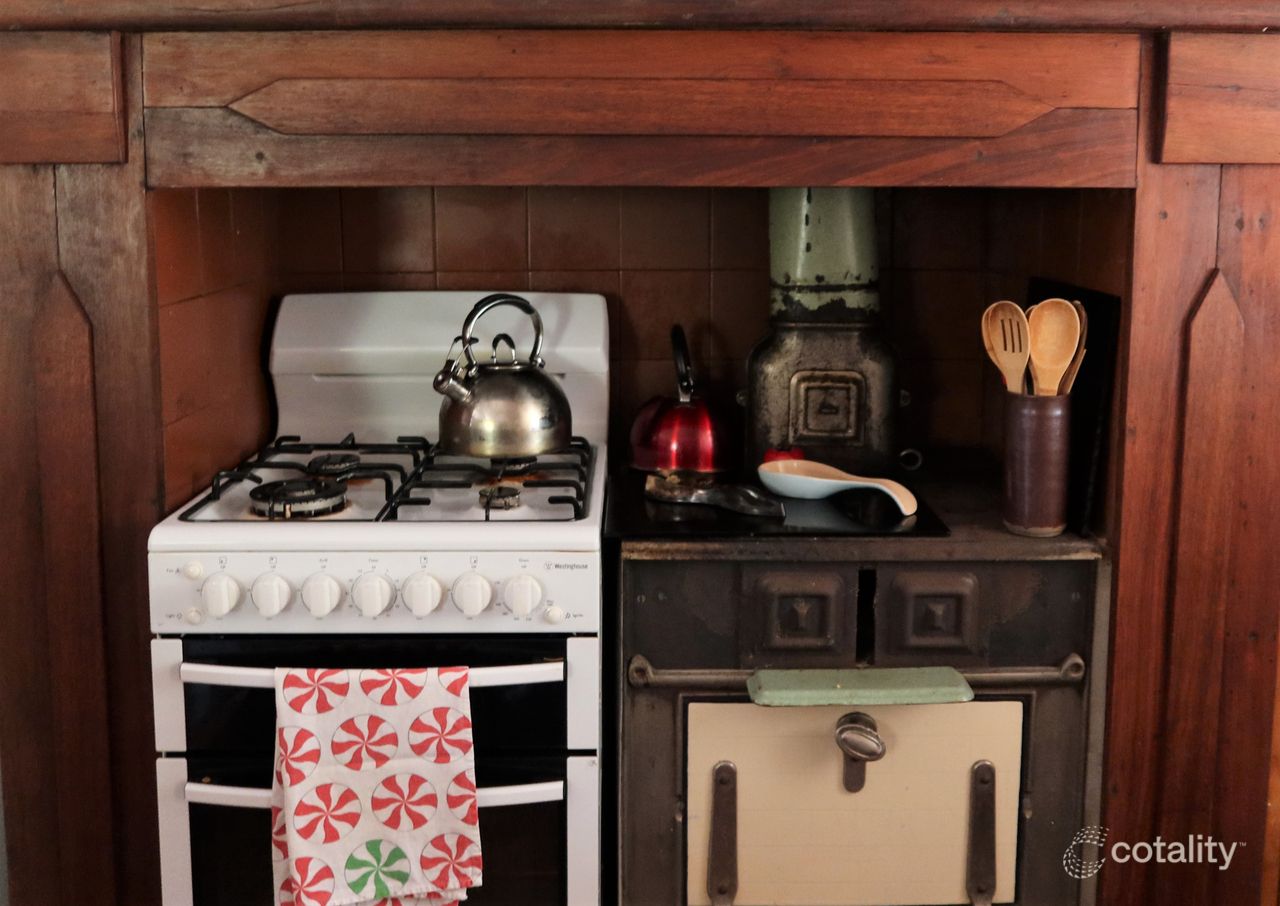 30536 Brand Hwy, Dongara, WA 6525