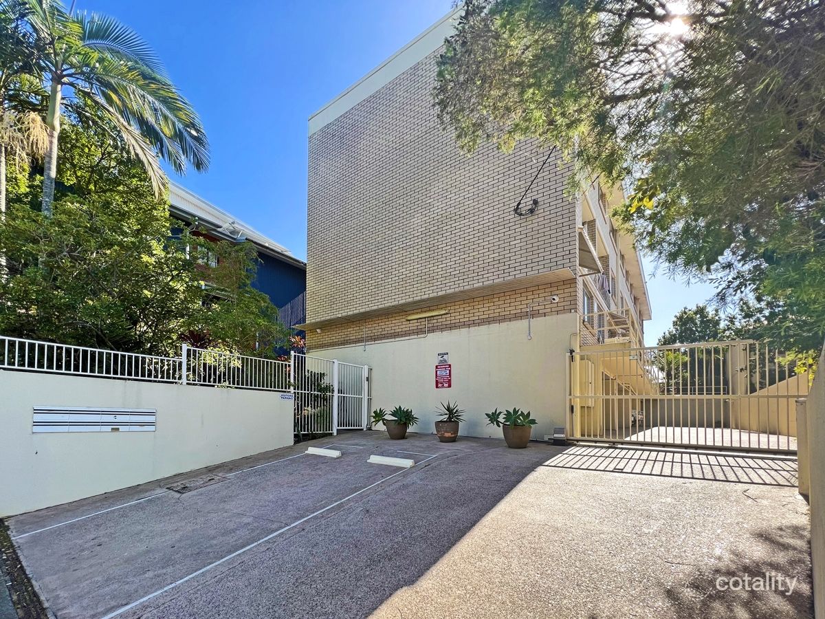 2/19 Wilton St, Woolloongabba, QLD 4102