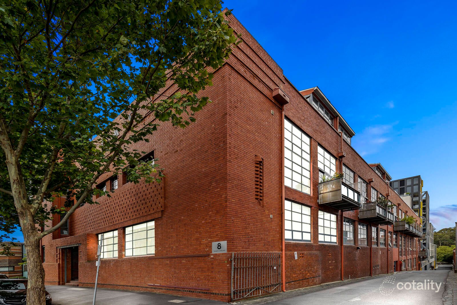 24/8 Trenerry Cres, Abbotsford, VIC 3067