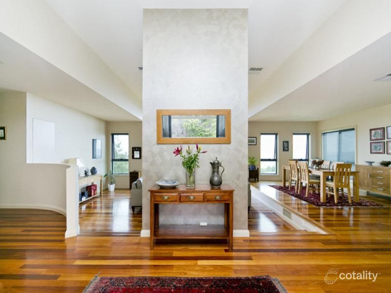 36 Mol Cres, Googong, NSW 2620