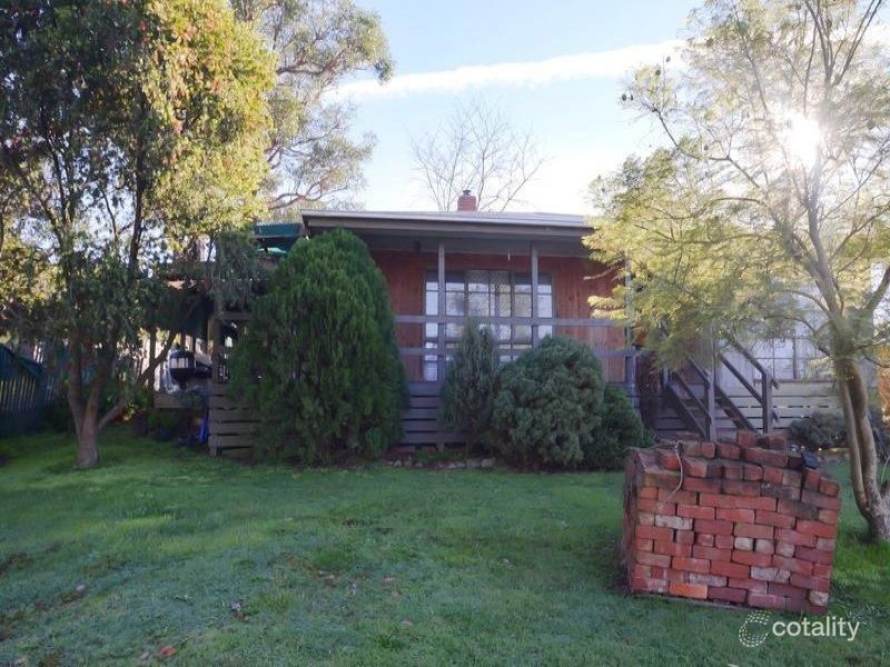 3 Joyce Rd, Seville East, VIC 3139